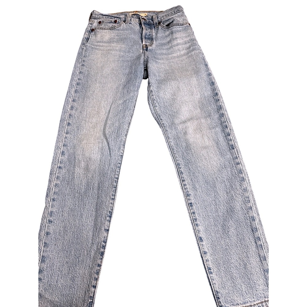 Levis Premium Wedgie Straight Jeans Light Wash Blue High Rise Button Fly Size 26